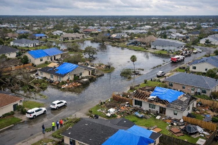 Post-disaster damage assessment and hurricane storm damage detection for insurance CAT response